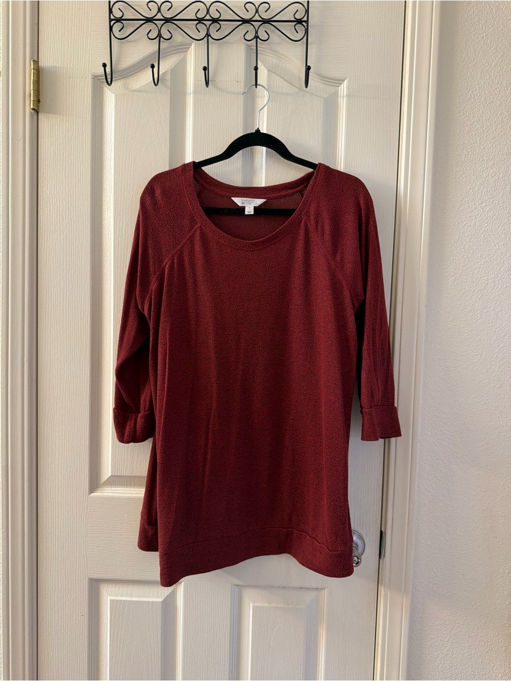 Market & Spruce Burgundy Scoop Neck Long Sleeve Top